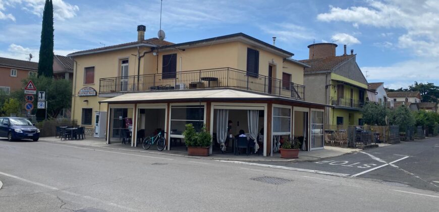 Licenza per attività di bar, pizzeria e ristorazione Rif. 44att