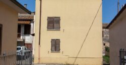 CASA SINGOLA CON TERRENO – Rif. 6lug