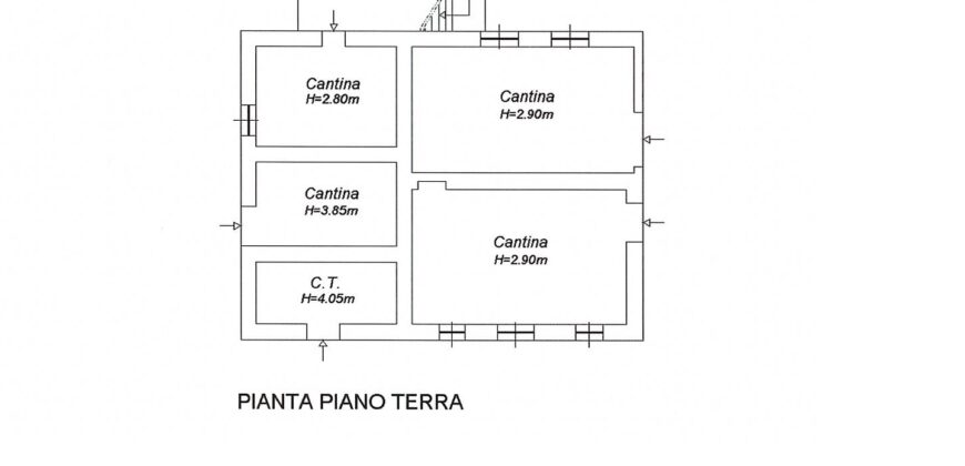 PANORAMICISSIMA CASA SINGOLA CON TERRENO DI 5 ETTARI – Rif. 8lug