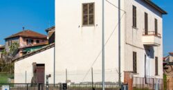 CASA SINGOLA CON AMPIO GIARDINO – Rif. 27att