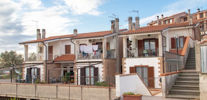 PANORAMICO VILLINO CON TERRAZZA, GIARDINO E GARAGE – Rif. 3alv