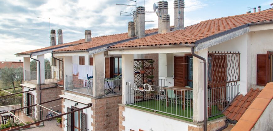 PANORAMICO VILLINO CON TERRAZZA, GIARDINO E GARAGE – Rif. 3alv