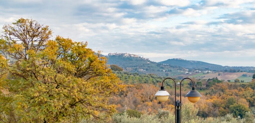 PANORAMICO VILLINO CON TERRAZZA, GIARDINO E GARAGE – Rif. 3alv