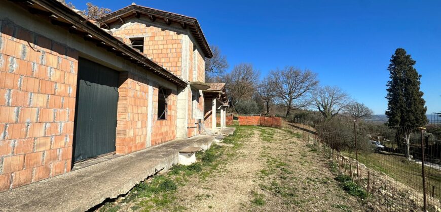 CASA SINGOLA CON TERRENIO DA ULTIMARE rif 195 ORT/PEN