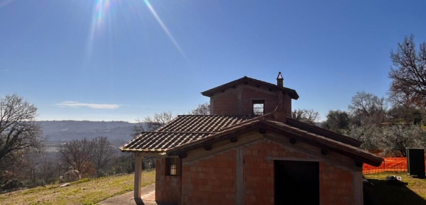 CASA SINGOLA CON TERRENIO DA ULTIMARE rif 195 ORT/PEN