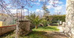 VILLETTA TRIFAMILIARE CON GIARDINO. – RIF. 2GUA